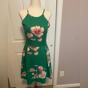 Soprano Green Floral Fit & Flare Dress Medium Sleeveless Halter Style